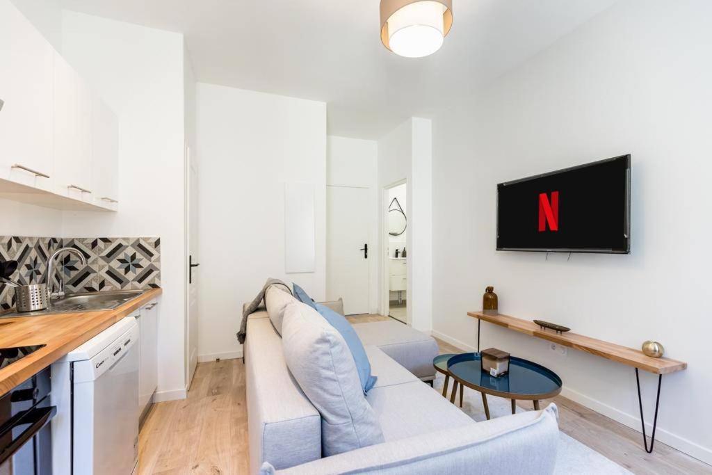 Cozy 1br In The Heart Of Cours Julien | By Airnest Apartment